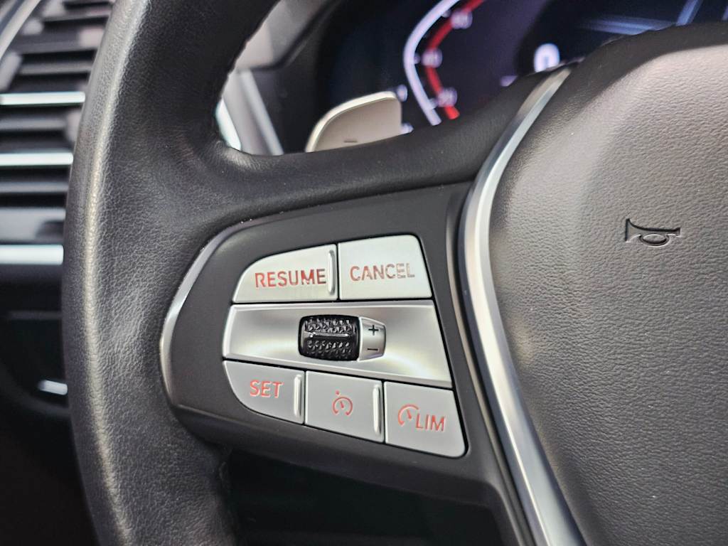 Thumbnail: 2022 BMW X4 - 21