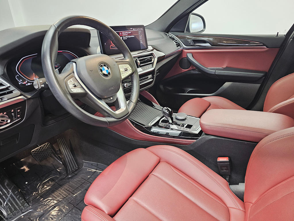 Thumbnail: 2022 BMW X4 - 2