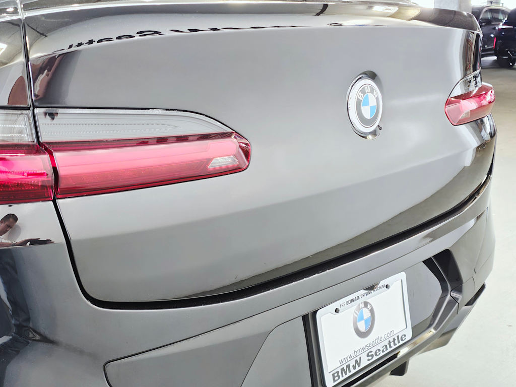 Thumbnail: 2022 BMW X4 - 19