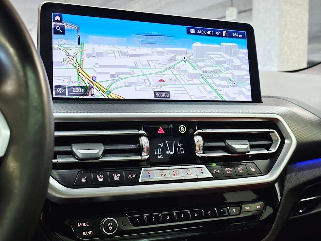 Thumbnail: 2022 BMW X4 - 22