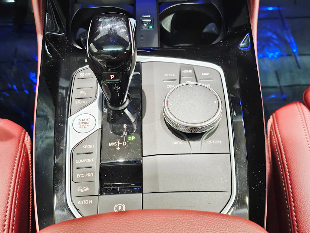 Thumbnail: 2022 BMW X4 - 23