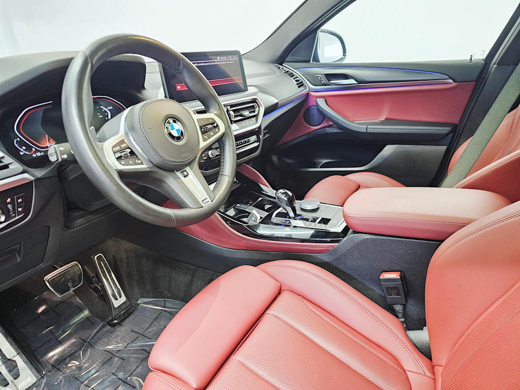 Thumbnail: 2022 BMW X4 - 2