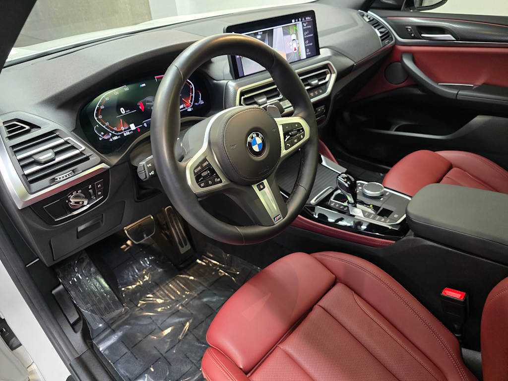 Thumbnail: 2024 BMW X4 - 2