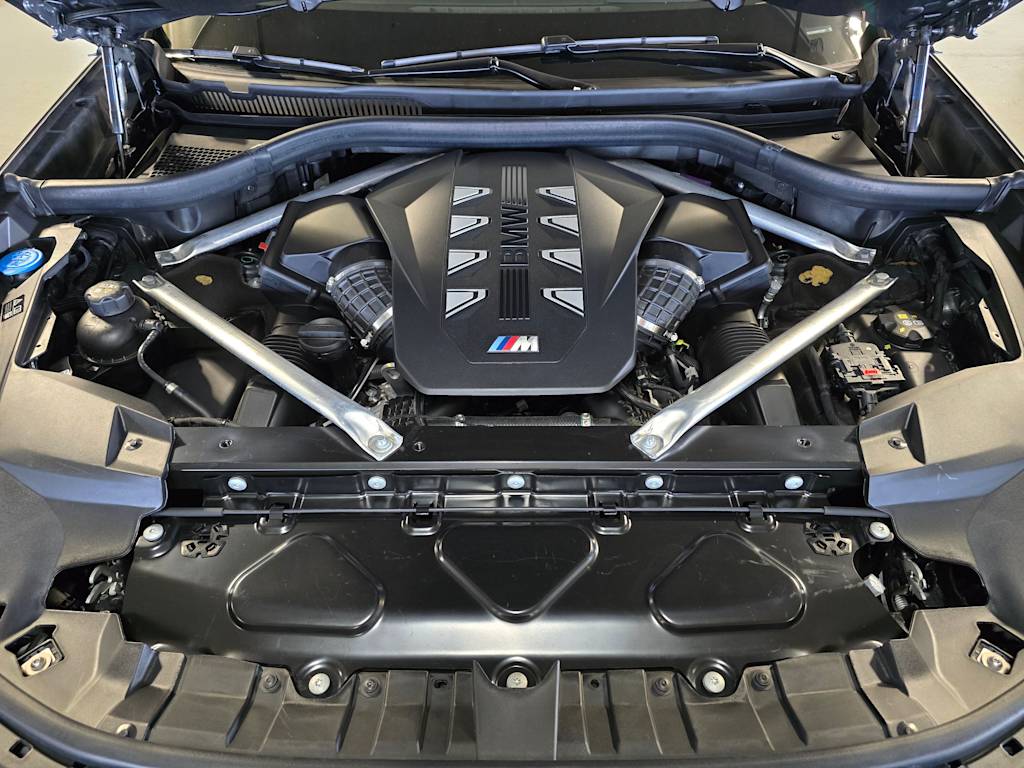 Thumbnail: 2024 BMW X7 - 9