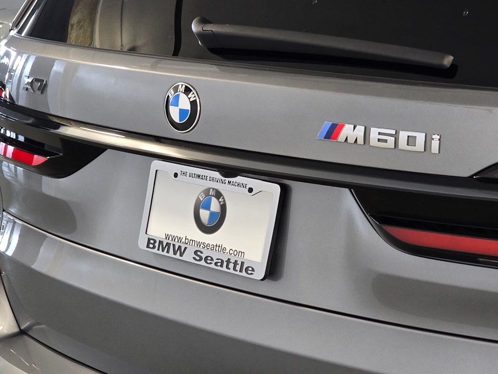 Thumbnail: 2024 BMW X7 - 7