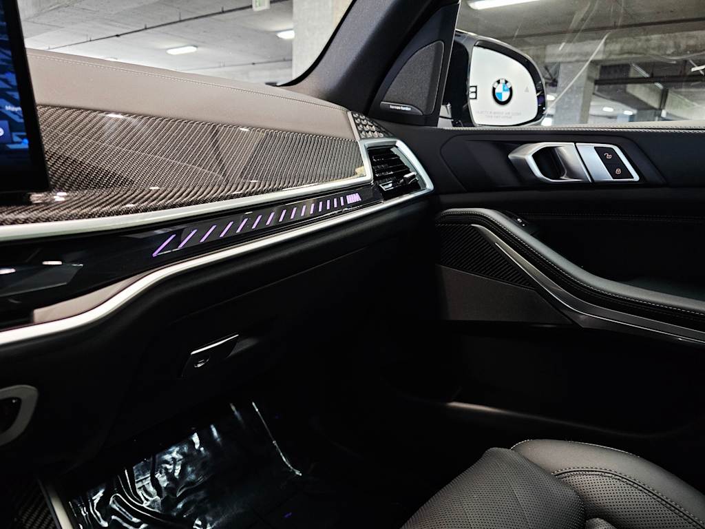 Thumbnail: 2026 BMW X5 - 25