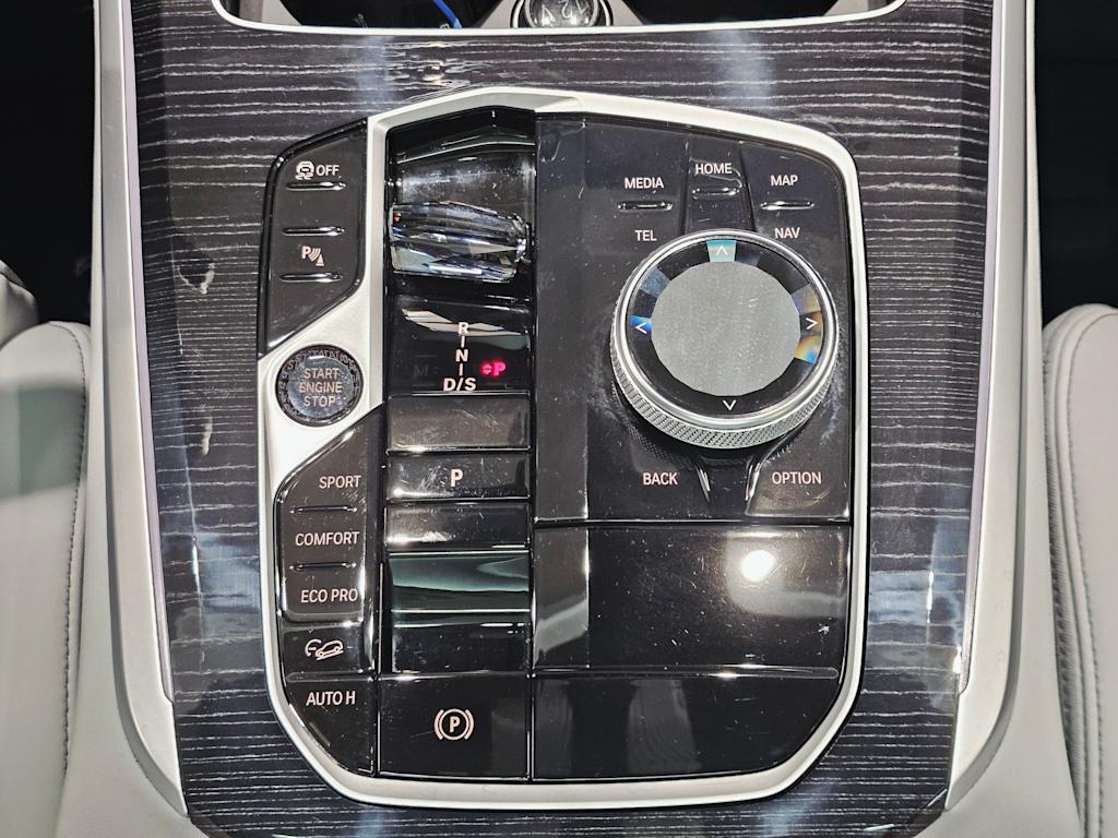 Thumbnail: 2025 BMW X5 - 24