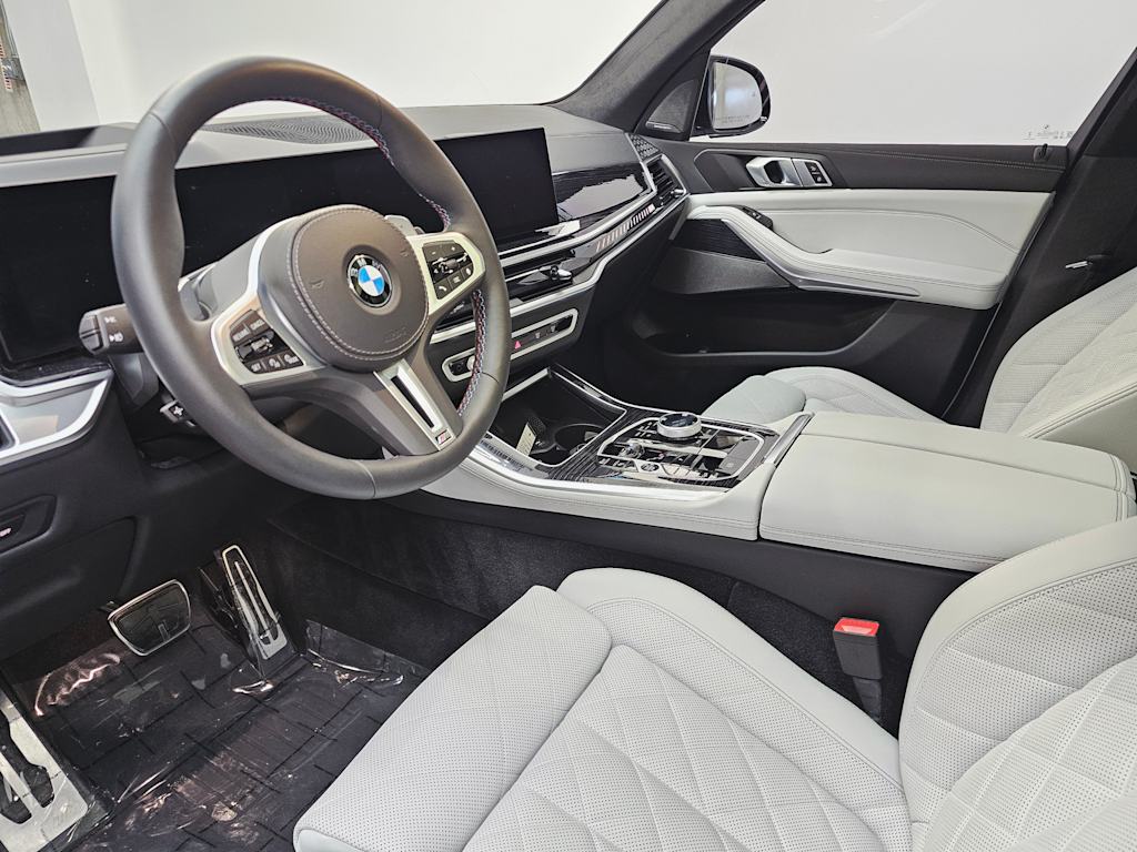 Thumbnail: 2025 BMW X5 - 2