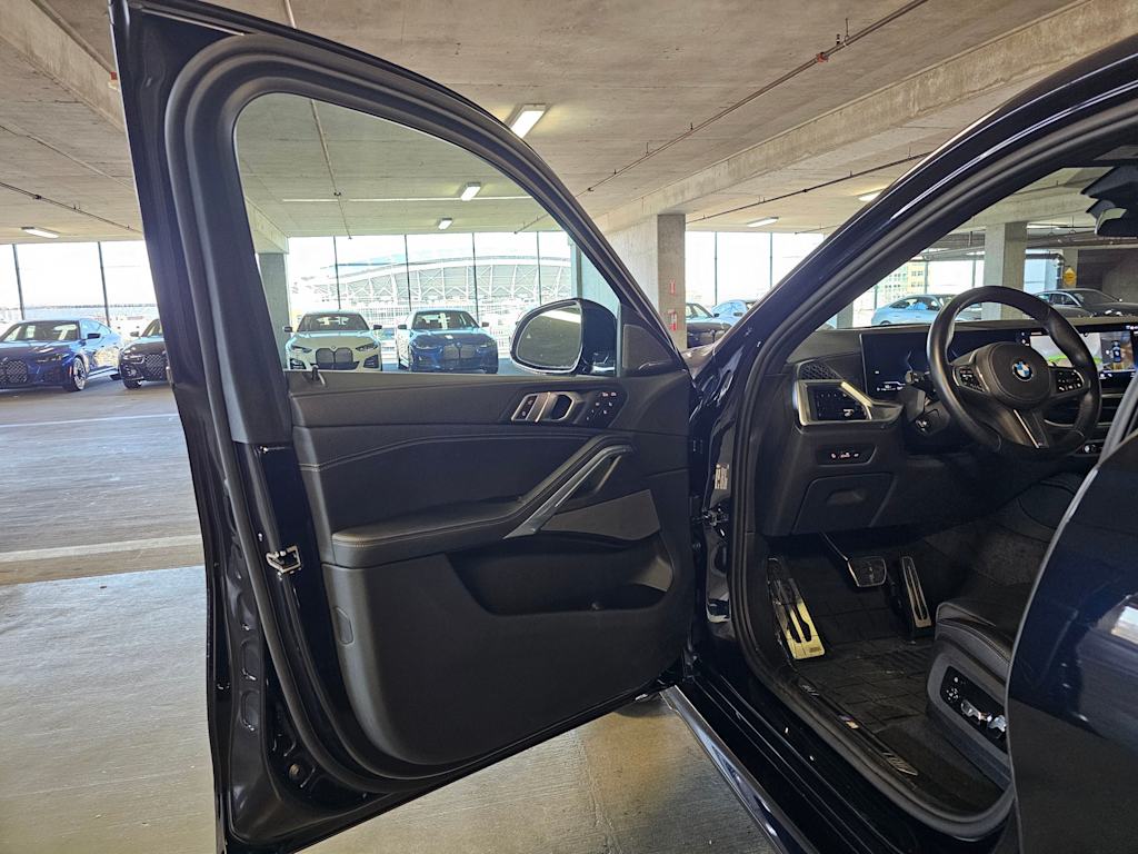 Thumbnail: 2024 BMW X6 - 27