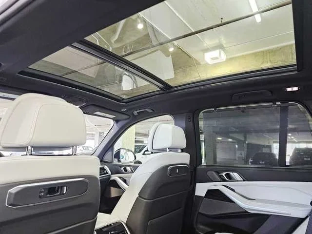 Thumbnail: 2025 BMW X5 - 28