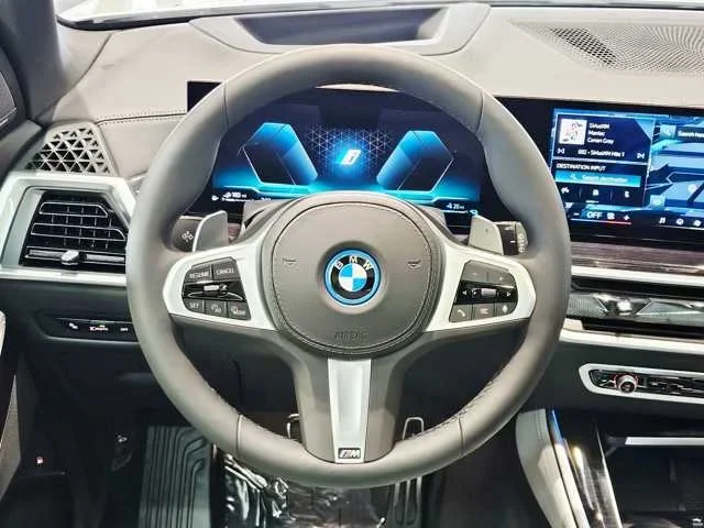 Thumbnail: 2025 BMW X5 - 13