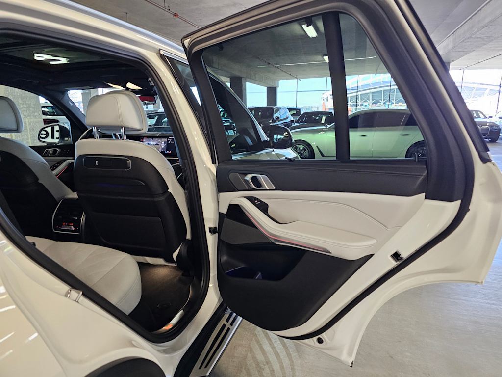Thumbnail: 2024 BMW X5 - 37