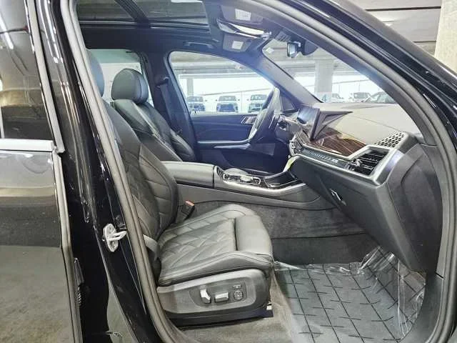 Thumbnail: 2025 BMW X5 - 11