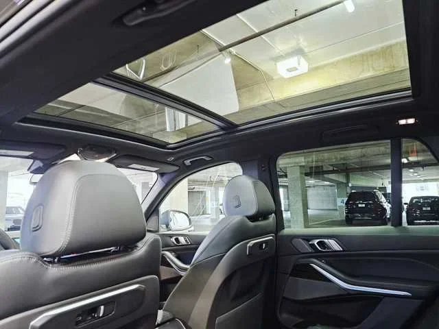 Thumbnail: 2025 BMW X5 - 29