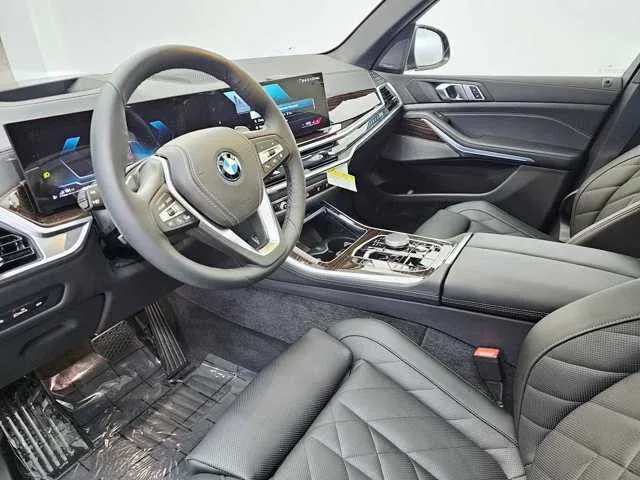 Thumbnail: 2025 BMW X5 - 2