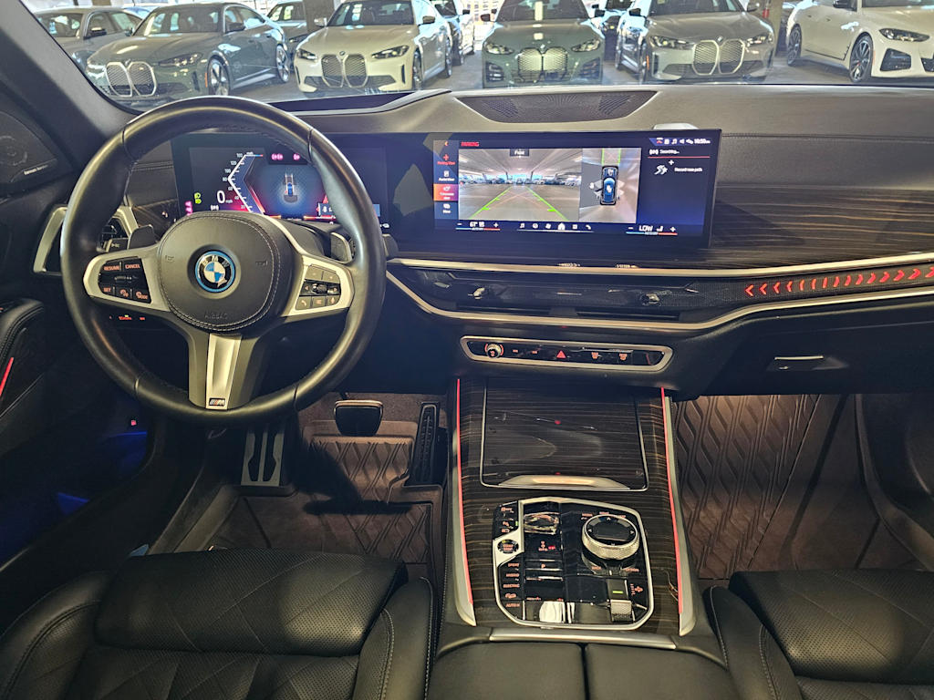Thumbnail: 2024 BMW X5 - 10