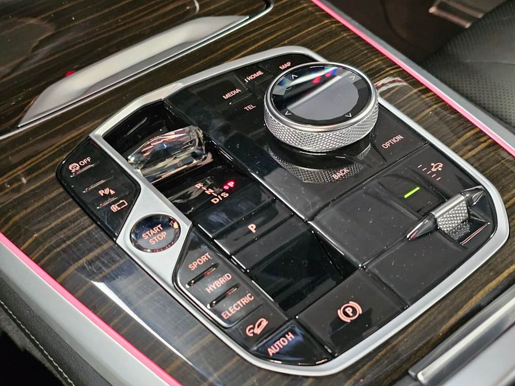 Thumbnail: 2024 BMW X5 - 7