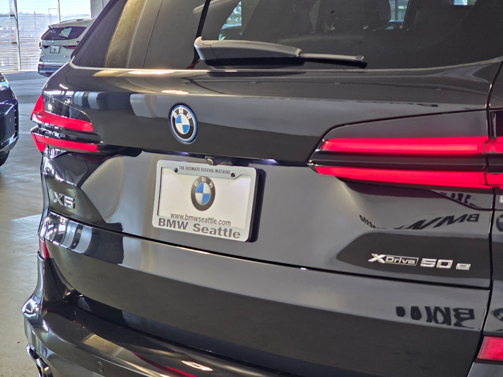 Thumbnail: 2024 BMW X5 - 20