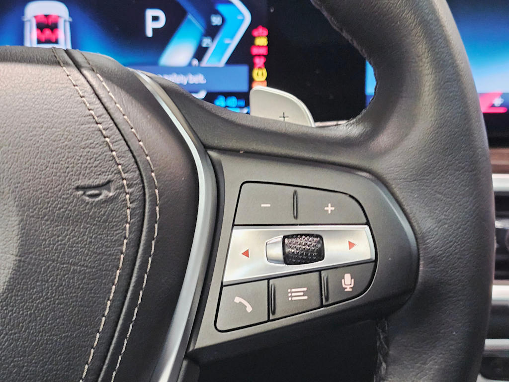 Thumbnail: 2025 BMW X5 - 19