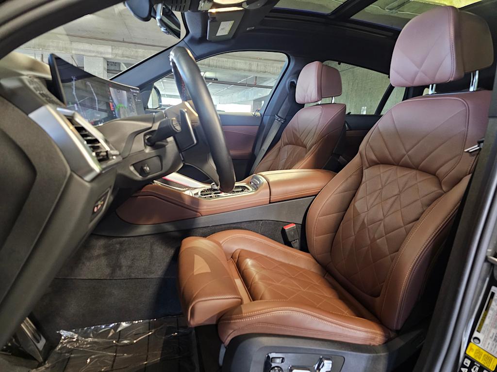 2024 BMW X6 M60i - Photo 11