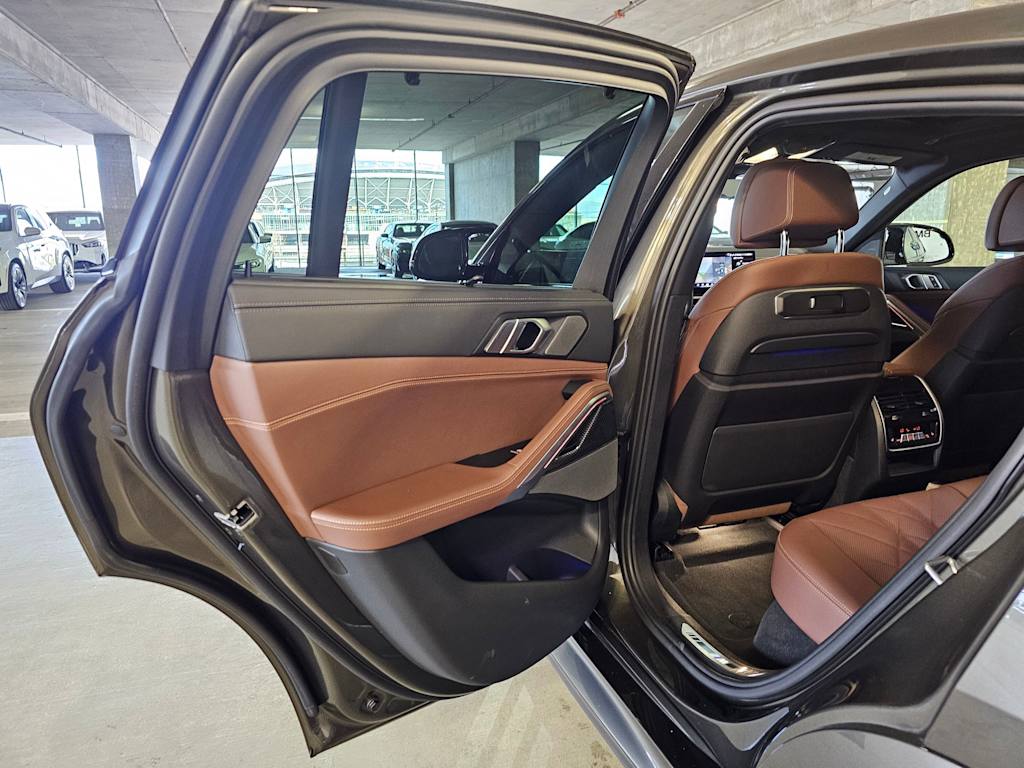 2024 BMW X6 M60i - Photo 38