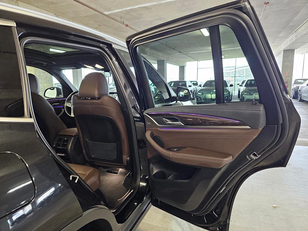 Thumbnail: 2022 BMW X3 - 31