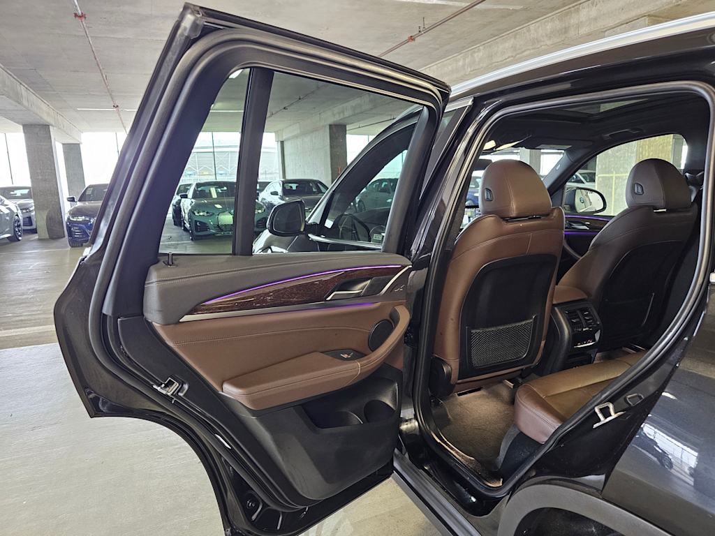 Thumbnail: 2022 BMW X3 - 12
