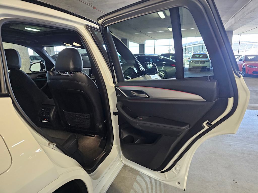 Thumbnail: 2022 BMW X3 - 38