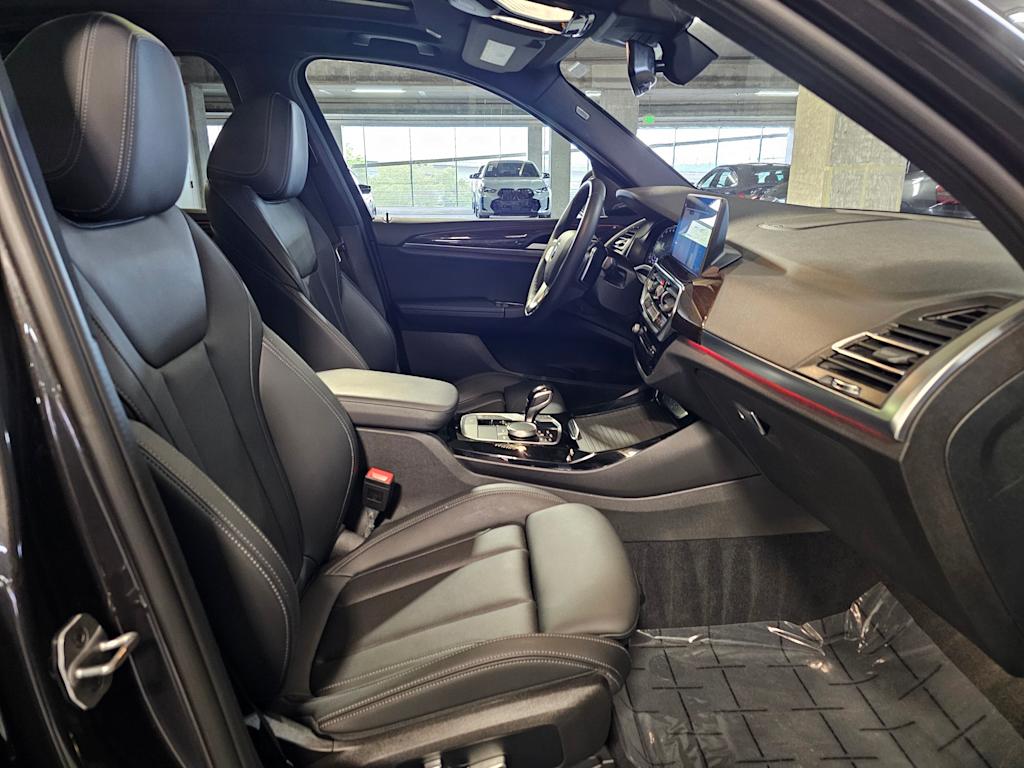 Thumbnail: 2023 BMW X3 - 33