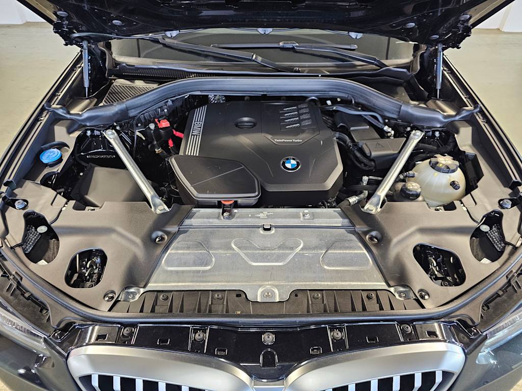 Thumbnail: 2023 BMW X3 - 9