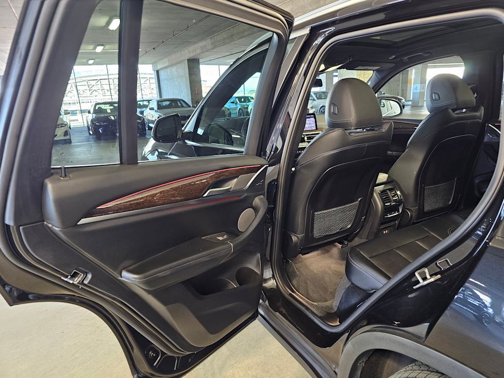 Thumbnail: 2023 BMW X3 - 13