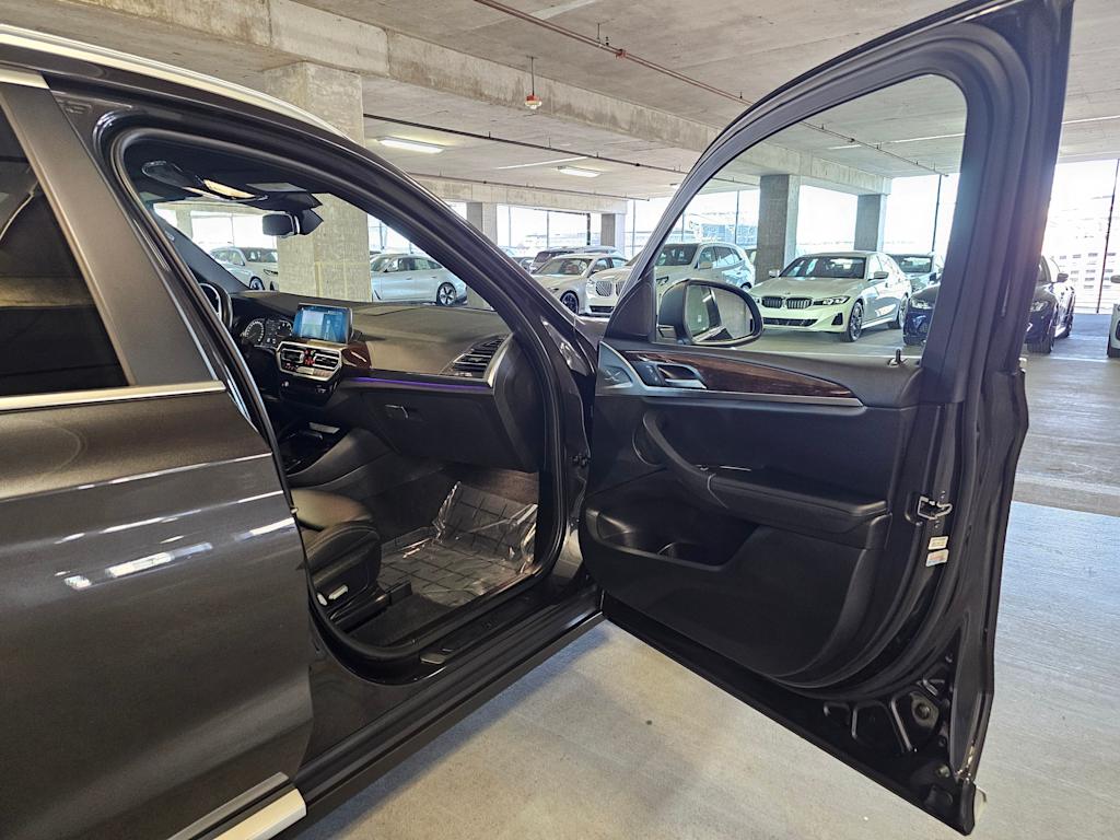 Thumbnail: 2022 BMW X3 - 44