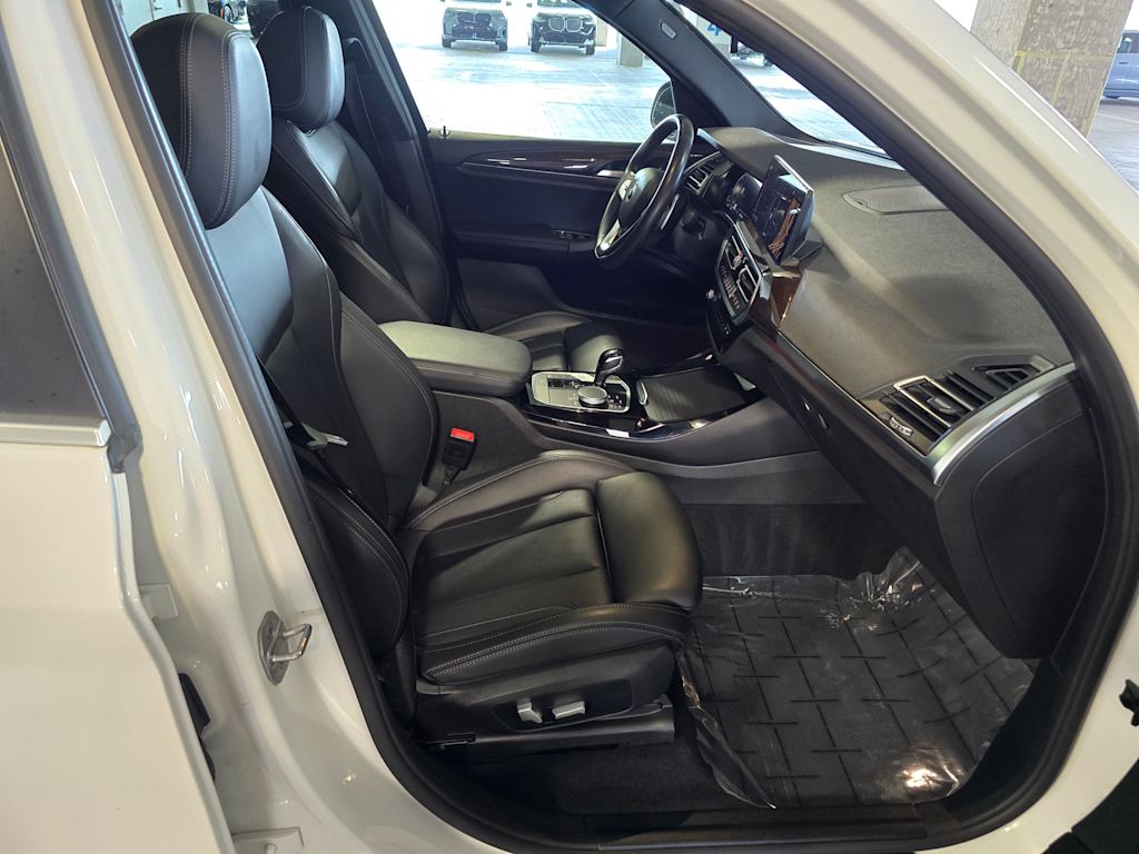 Thumbnail: 2022 BMW X3 - 12