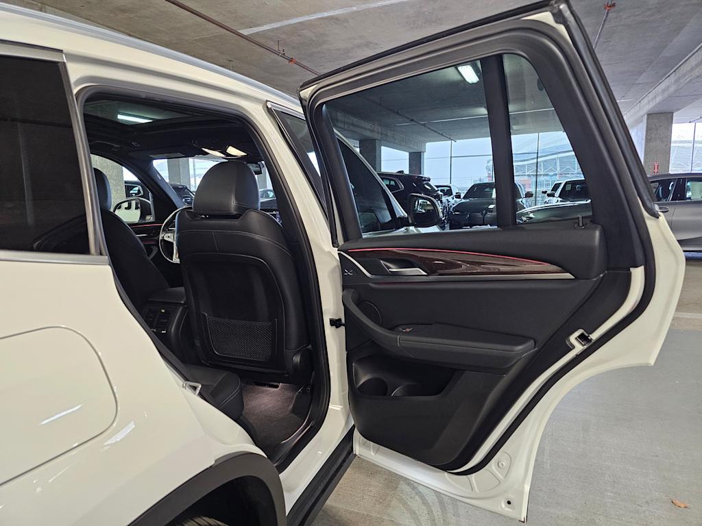 Thumbnail: 2022 BMW X3 - 63