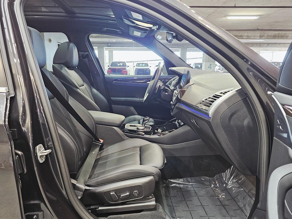 Thumbnail: 2024 BMW X3 - 11