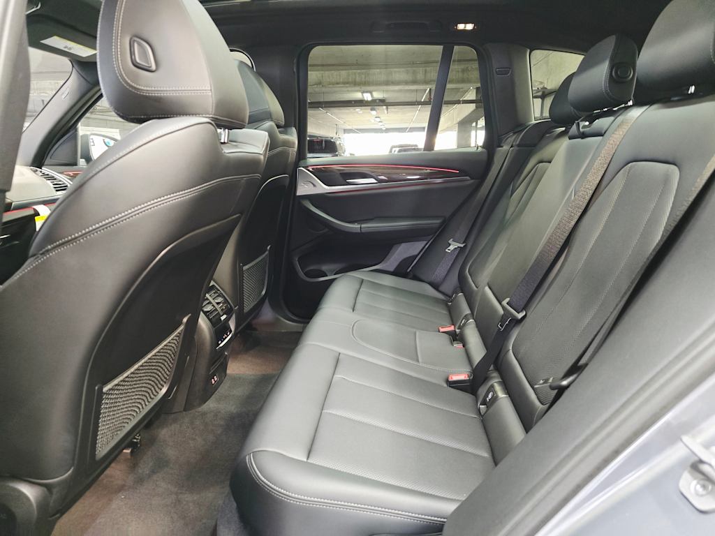 Thumbnail: 2024 BMW X3 - 12