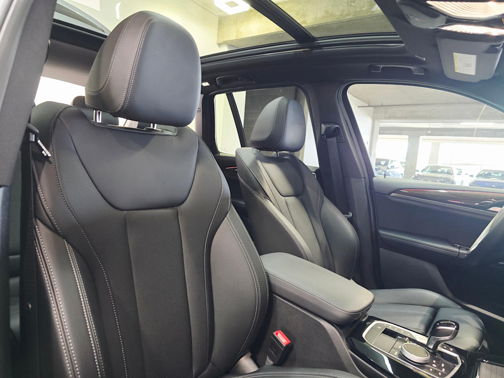 Thumbnail: 2024 BMW X3 - 11