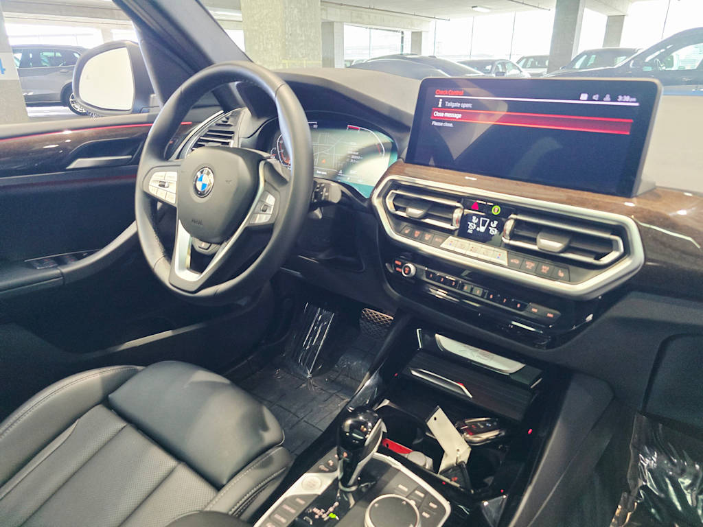 Thumbnail: 2023 BMW X3 - 14