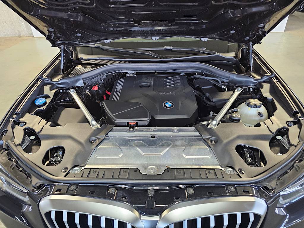 Thumbnail: 2024 BMW X3 - 9