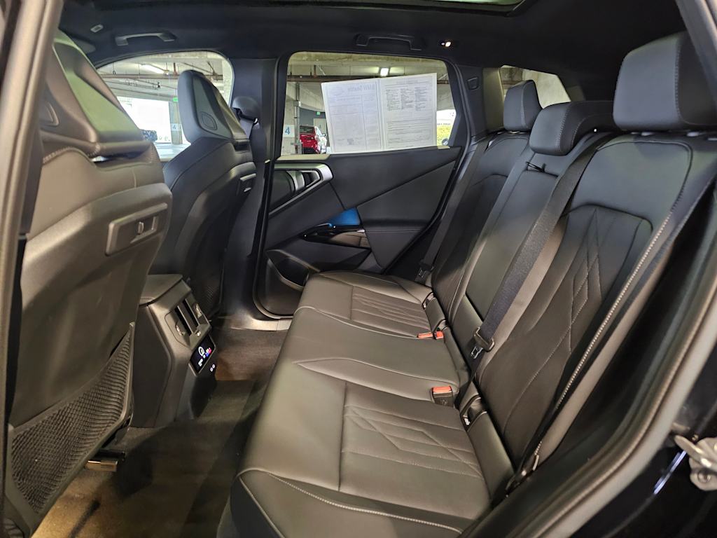 Thumbnail: 2026 BMW X3 - 13