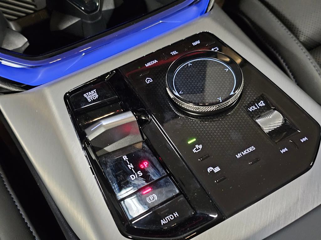 Thumbnail: 2025 BMW X3 - 17
