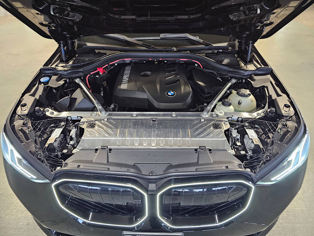 Thumbnail: 2025 BMW X3 - 9