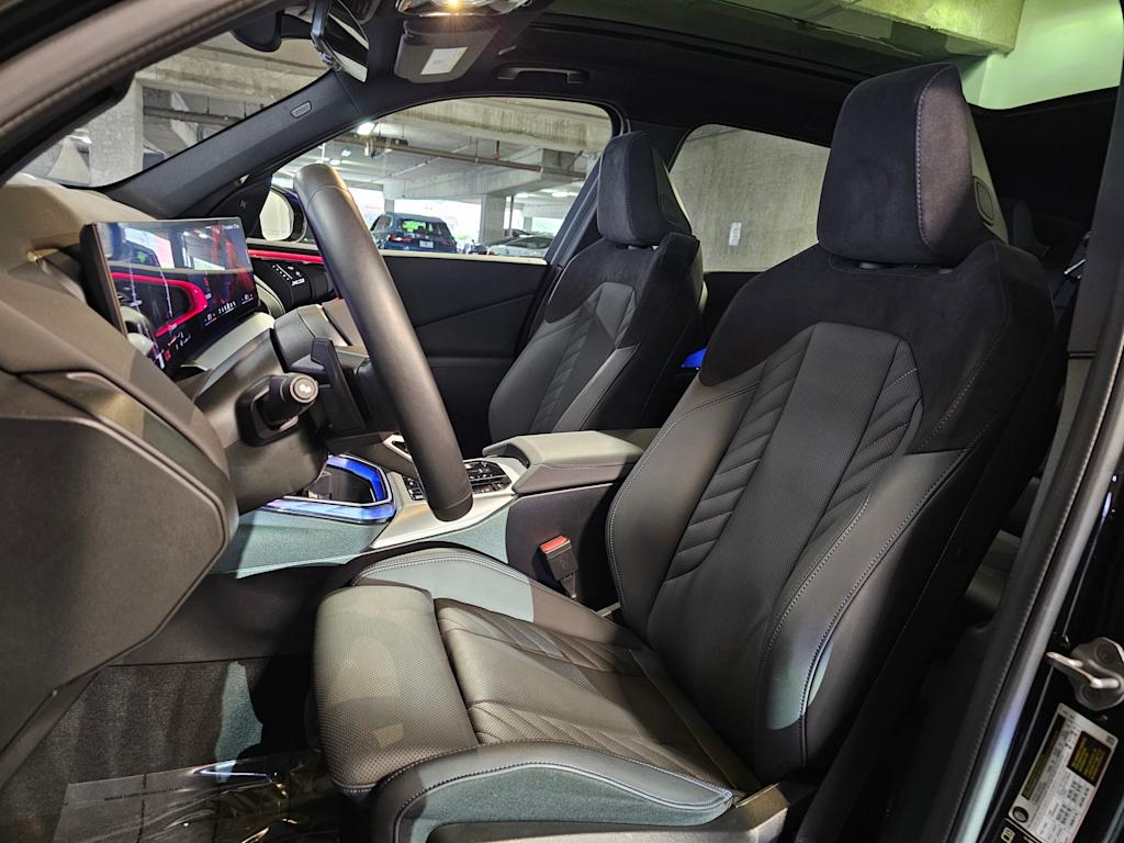 Thumbnail: 2025 BMW X3 - 11