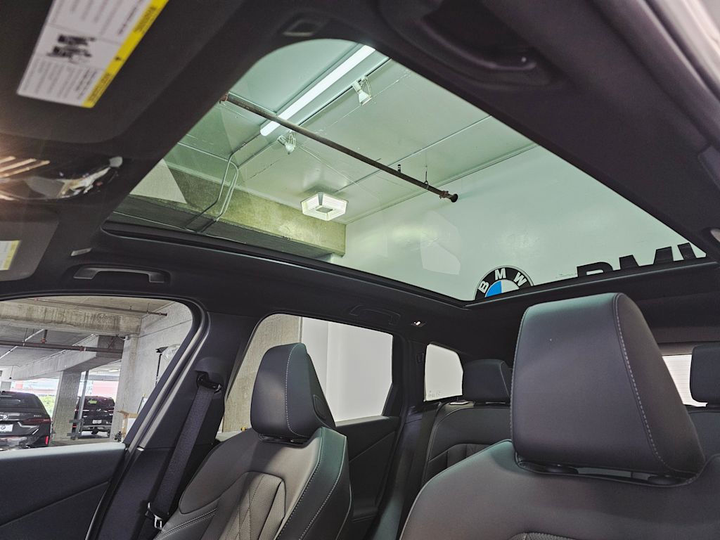 Thumbnail: 2025 BMW X3 - 28