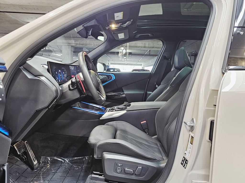 Thumbnail: 2025 BMW X3 - 11