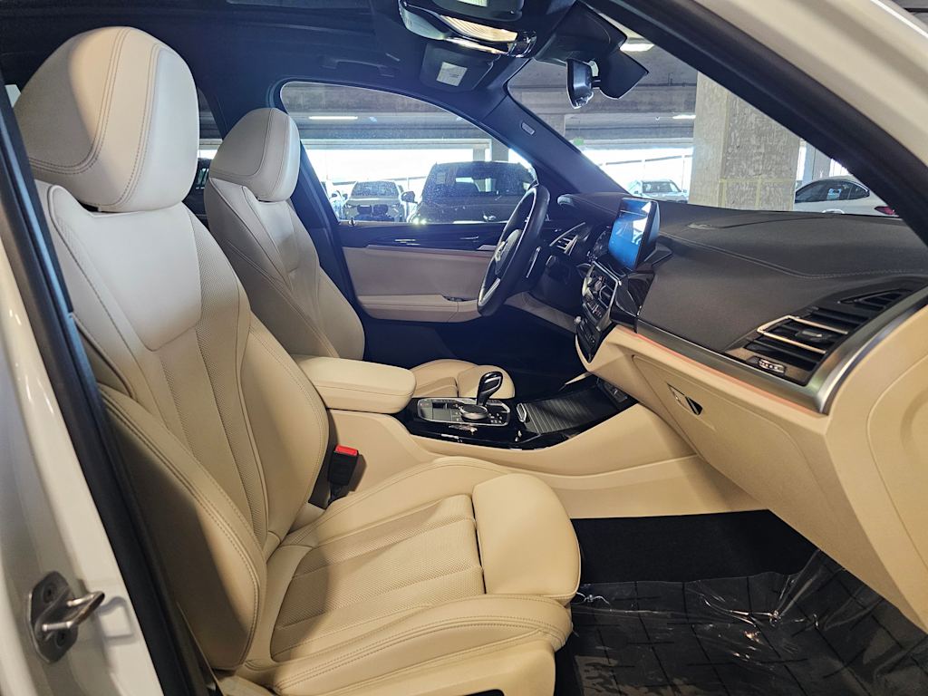 Thumbnail: 2022 BMW X3 - 33
