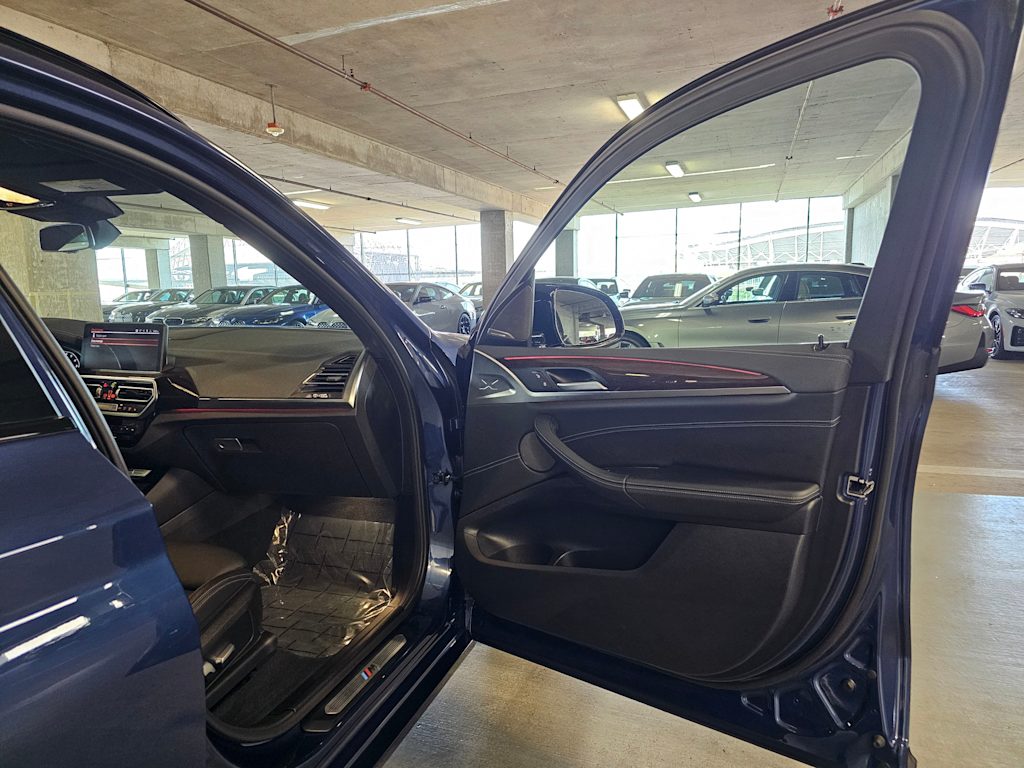 Thumbnail: 2023 BMW X3 - 34