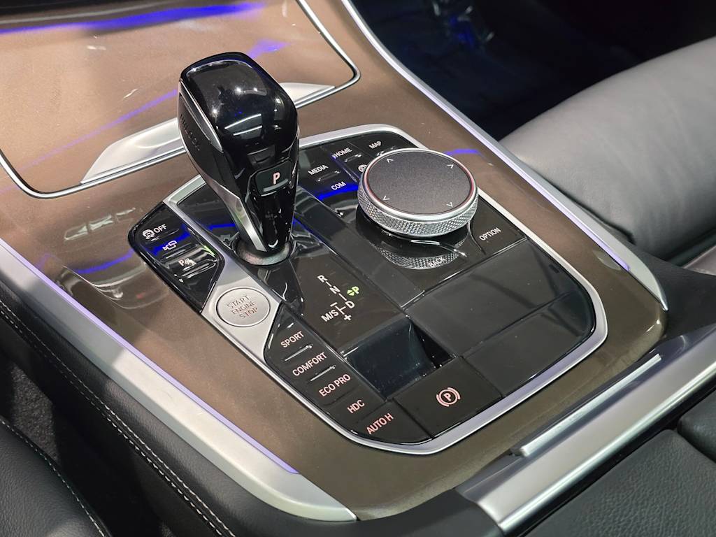 Thumbnail: 2022 BMW X5 - 17