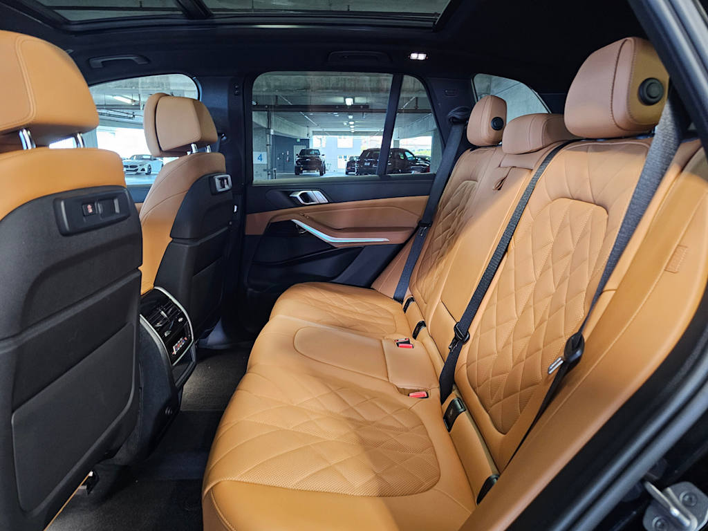 Thumbnail: 2023 BMW X5 - 28