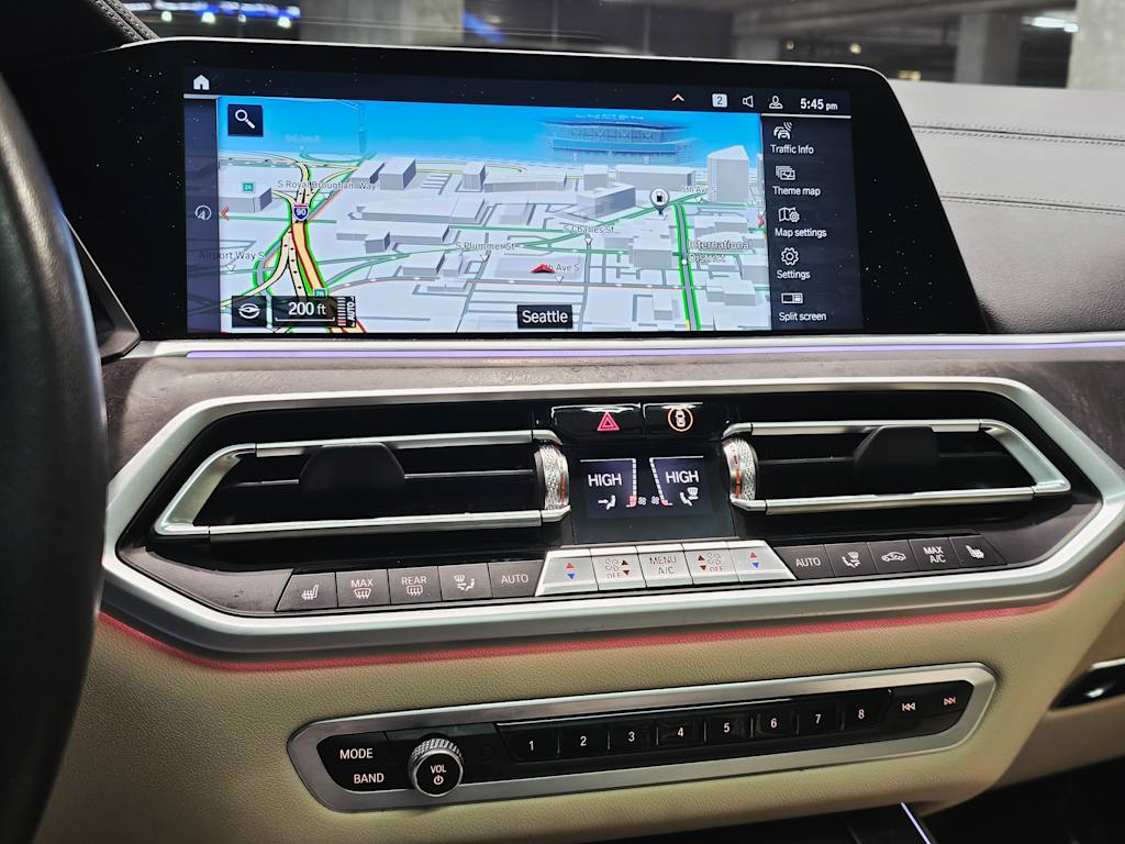 Thumbnail: 2022 BMW X5 - 21